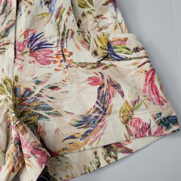 Chufy Luca High Waisted Tropical Leaf Printed Shorts - Picture 5 of 10